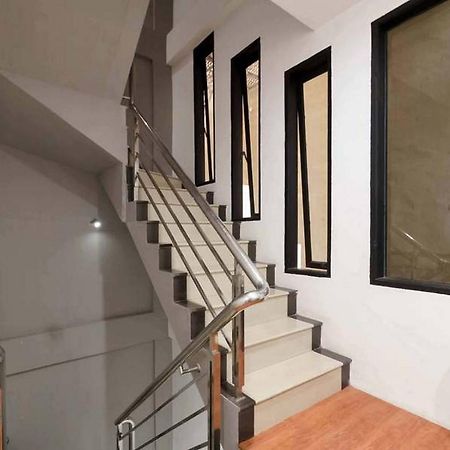 Jotel Guest House Mitra Reddoorz Pulauberayan Exterior foto